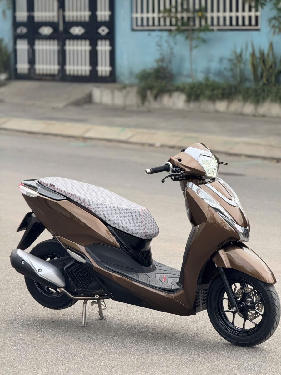 SƠN XE LEAD