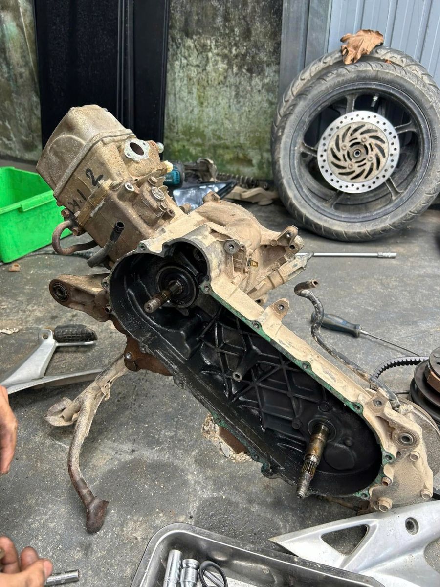 TRƯỚC KHI RỬA XE 