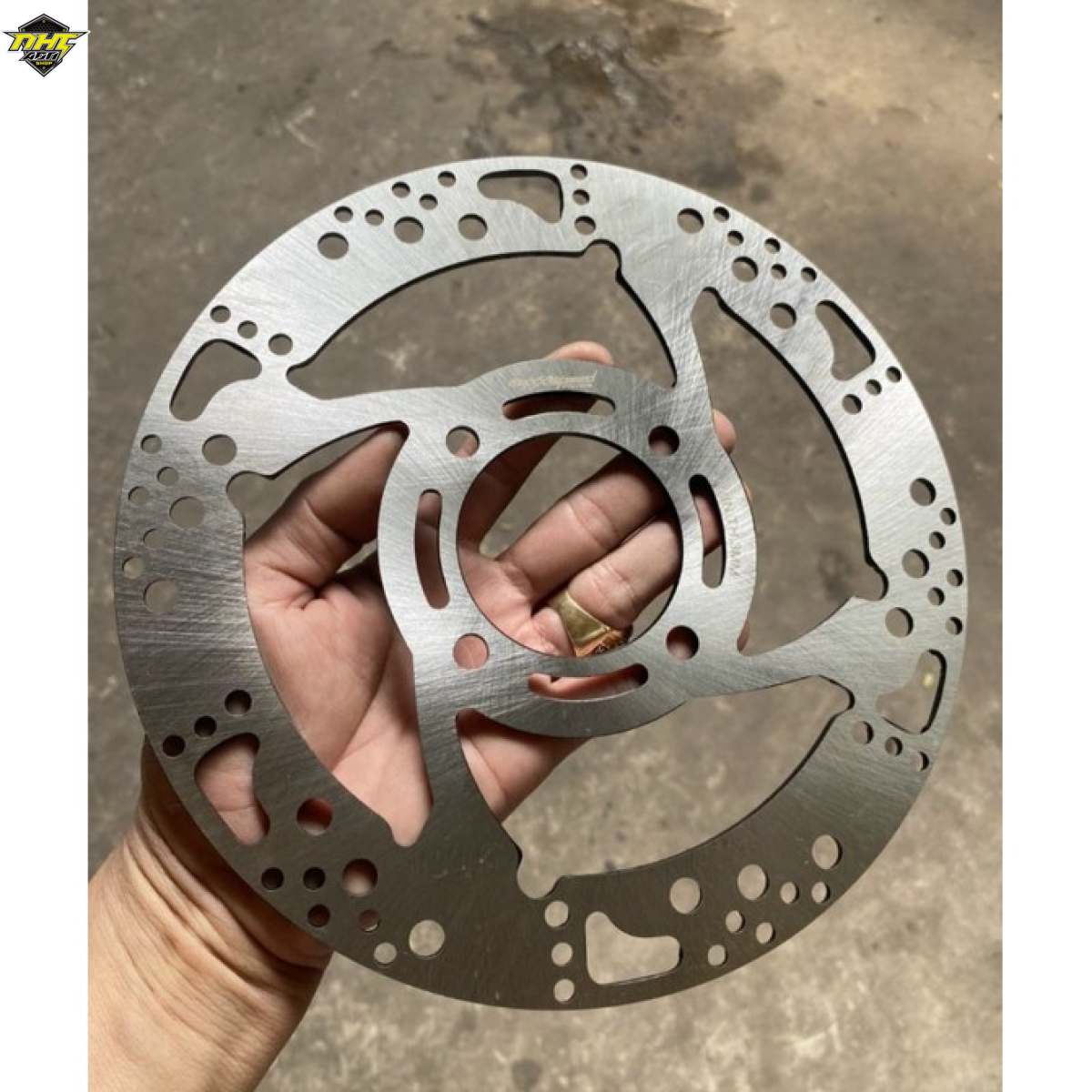 ĐĨA PAY THÁI 220MM 4 LỖ 