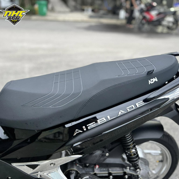 YÊN ADN CHỈ ĐEN GỌT 2 TẦNG THAY MÚT MỚI BỌC DA XƯƠNG CÁ AB110