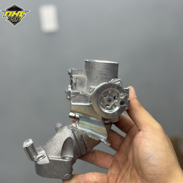 Họng xăng đứng TA30mm SHVN  like new